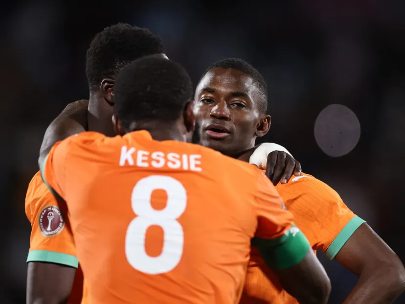 can 2025 : l'algérie et la côte d'ivoire se qualifient pour les quarts de finale, promettant des matchs palpitants et une compétition intense.