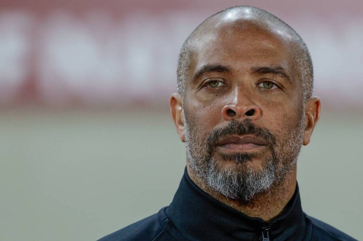 découvrez le duel intense pour le poste de sélectionneur des super eagles, où les meilleurs entraîneurs s'affrontent pour diriger l'équipe nationale nigériane.