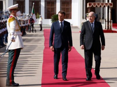 découvrez les détails de l'incarcération d'un influenceur algérien suite à un incident survenu au stade de rabat. analyse des faits et réactions.